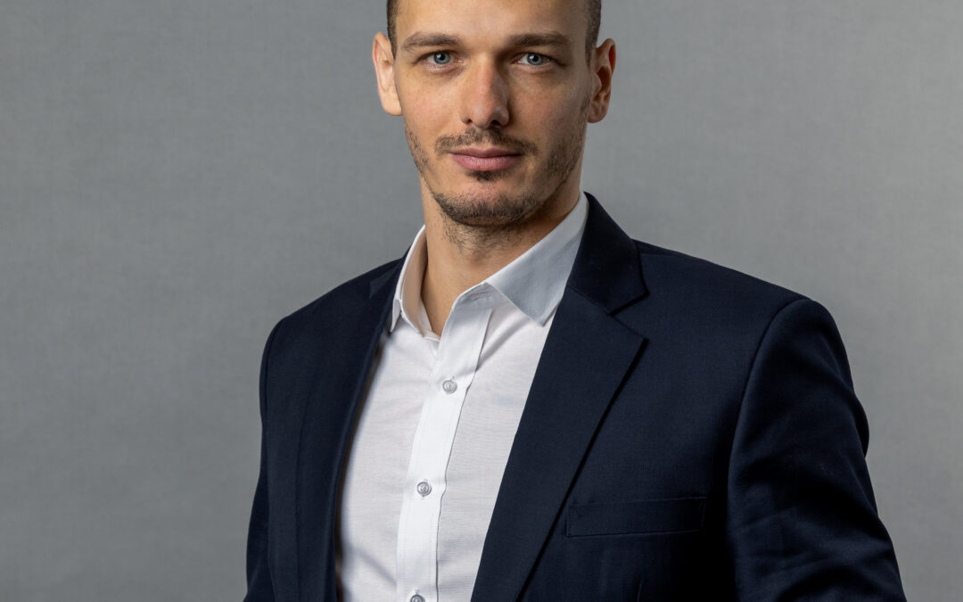 Armin Bohm